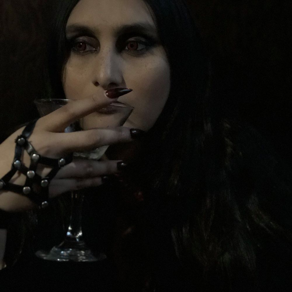 Meet your Posher, Carla
